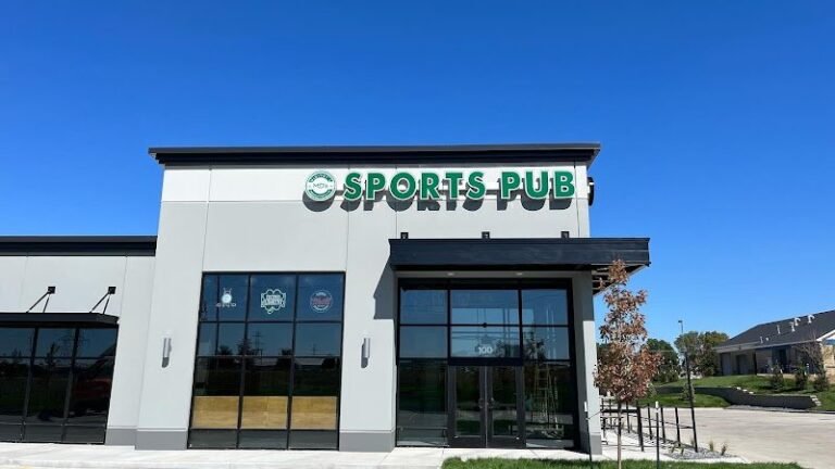 2141 7faaab94fb2e 768x432