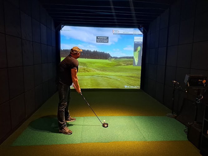 19th Hole Wine and Whiskey Bar